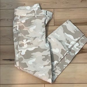 Old navy, High rise pixie pants